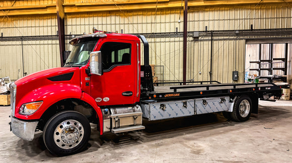 New 2025 Kenworth T280 Jerr-Dan Carrier