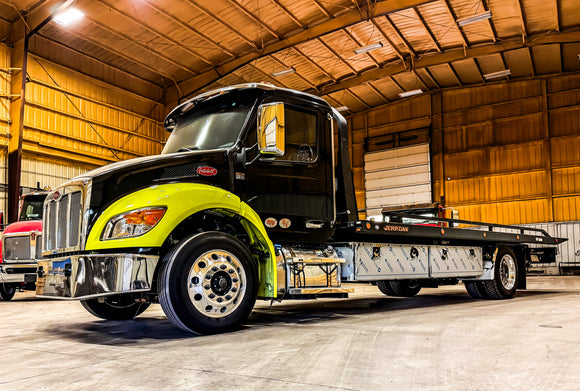 Build to your spec!!!!    New 2026 Peterbilt 536 Car Carrier